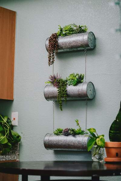 Cera Metal 3 Tiered Hanging Planter - Thumbnail 2